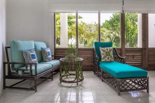 Homing Bird Casa Matuk