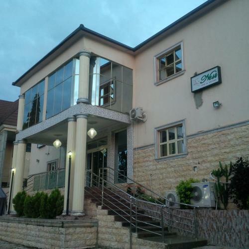 Hotel Nest Spa & Suites