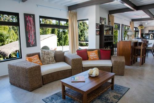 Hotel Vista Real Villas & Spa