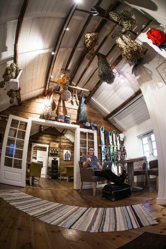 Hattvika Lodge