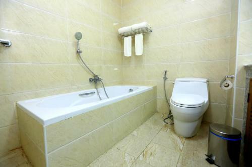 The Floral Breeze Hotel Yangon