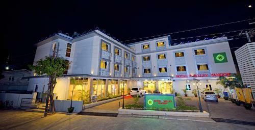 Hotel H Valley Yangon