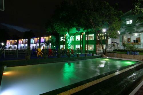 Green Acres Service Apartment