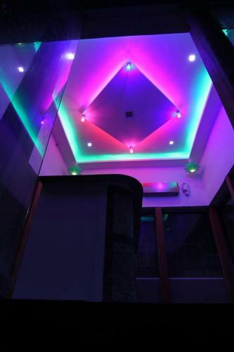 Green Acres Service Apartment