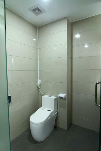 Green Acres Service Apartment