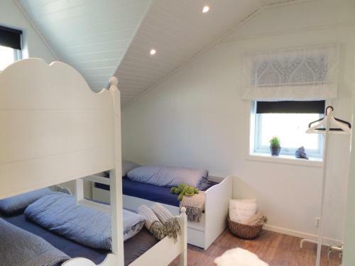 Two-bedroom Holiday Home In Strandebarm