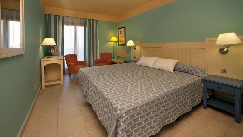 Apartamentos Leo Jardines De Isla Canela