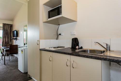 Blenheim Road Motor Lodge