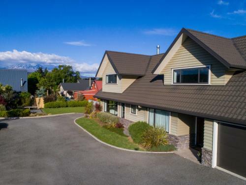 Manuka Lodge B&B