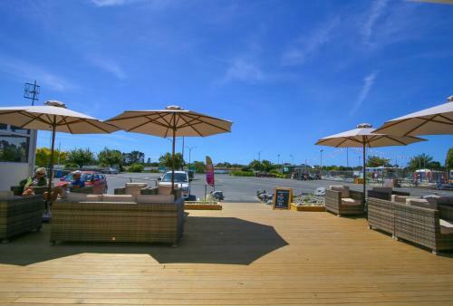 Tahuna Beach Kiwi Holiday Park And Motel