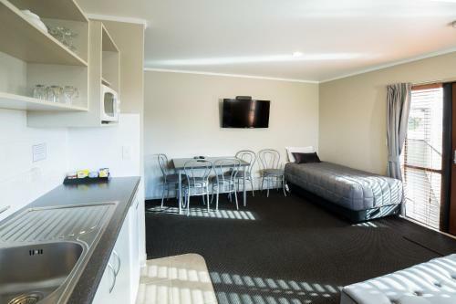 Ashbrook Motel