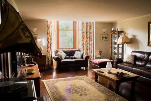 Holland House Bed & Breakfast
