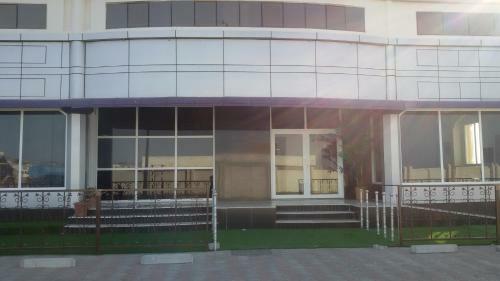 Serapis Hotel