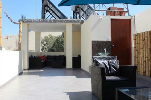 Hostal La Casa De Bamboo