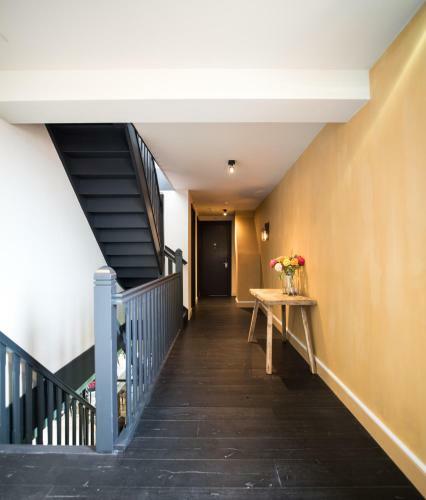 Vesting Hotel