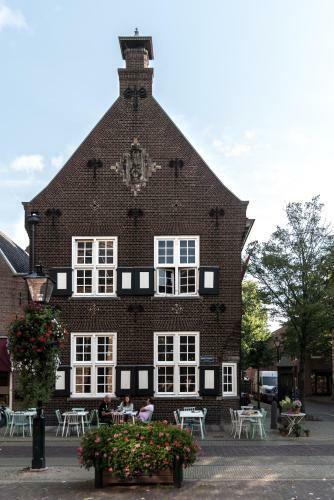 Vesting Hotel