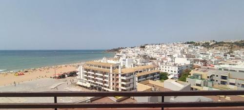 Montramar Fisherman's Beach Apartments
