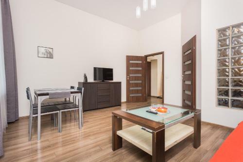 Apartamento Luxor