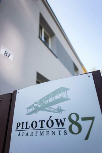 Pilotow 87 Apartments