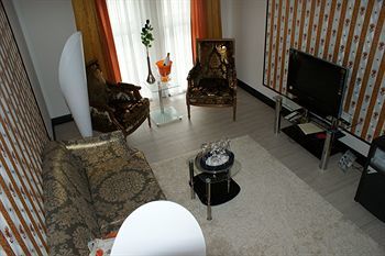 Hotel The Royal Inn Regent