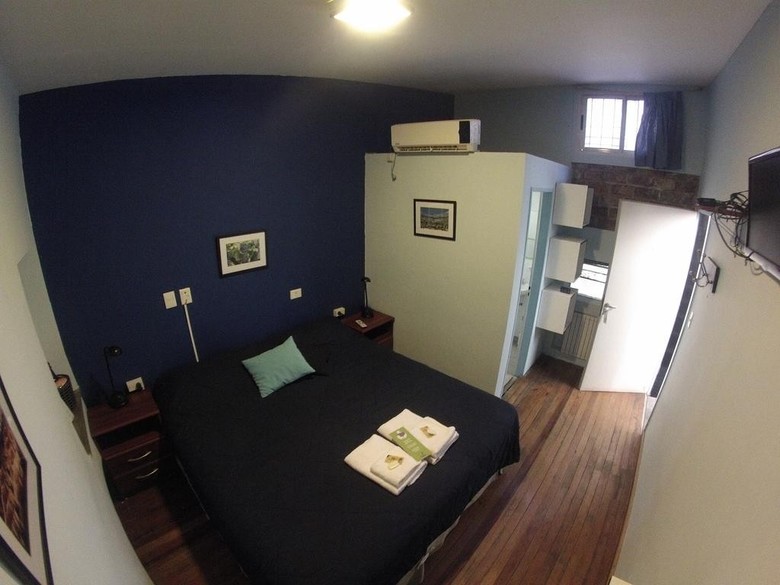Apartamentos Sabatico Travelers Hostel