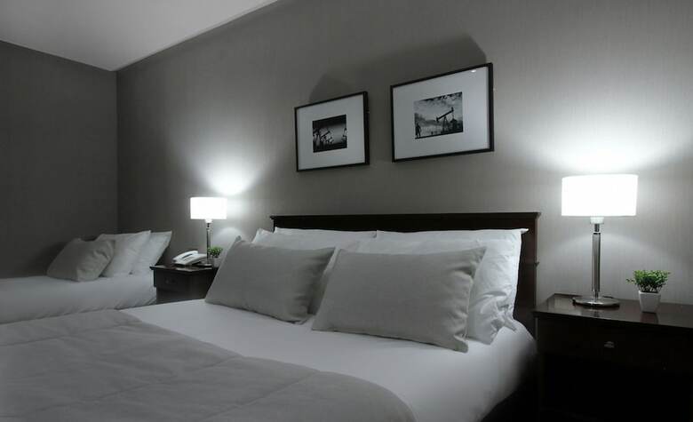 Hotel 8 De Octubre