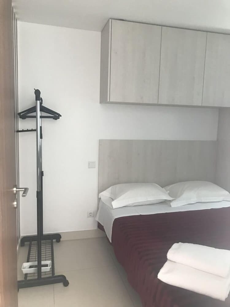 Hostal Peralux