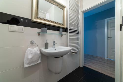 Nautical Sea Apartment