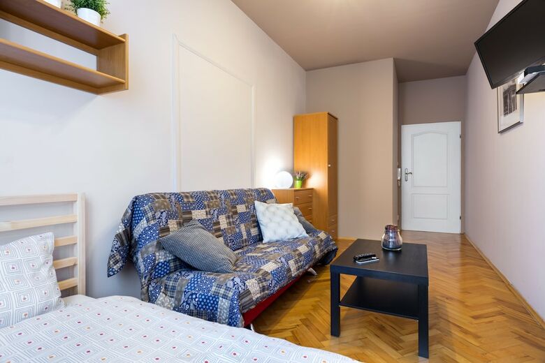 Berry Apartments