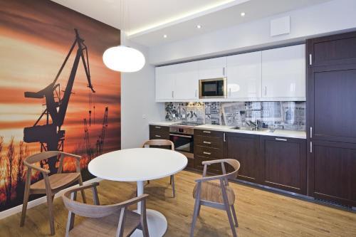 Apartamenty Szeroka - Old Town Holidays Home