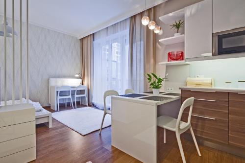 Apartamenty Szeroka - Old Town Holidays Home