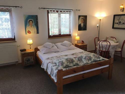 Hostal Restauracja Pensjonat Buda