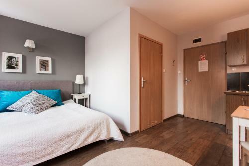 Apartwawel