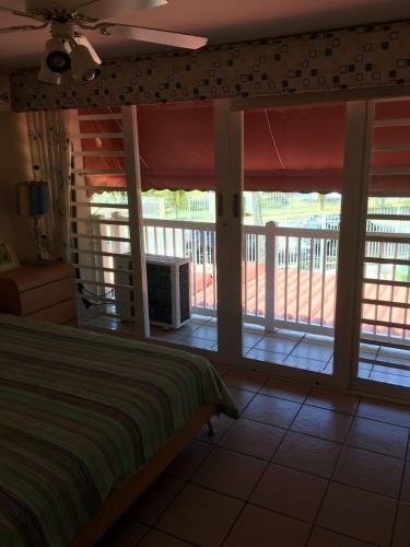 Dorado Beach Apartments