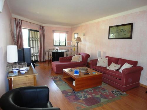 Lovely Apartment Near Beach