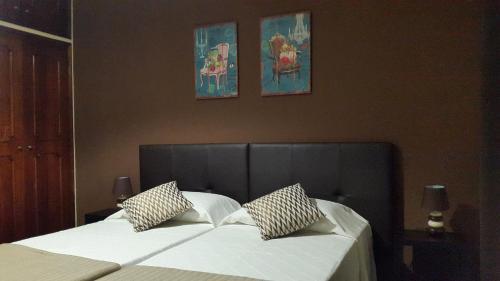 Hostal Almancil Hostel
