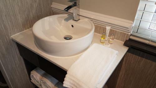 Hostal Maclean Guest House