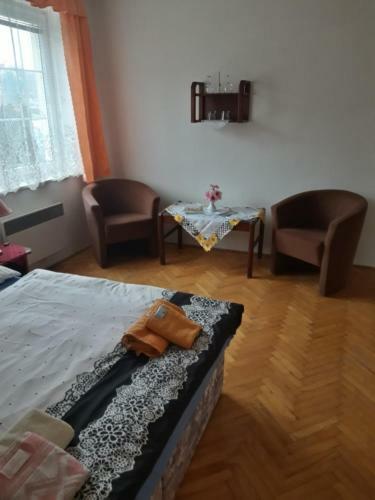Hostal Europension