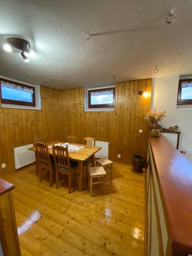 Lodge Chalupa Na Louce Salmov