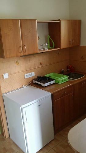 Hostal Guest House Chalupa U Pramene