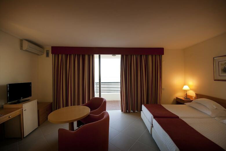 Hotel Vila Gale Ampalius