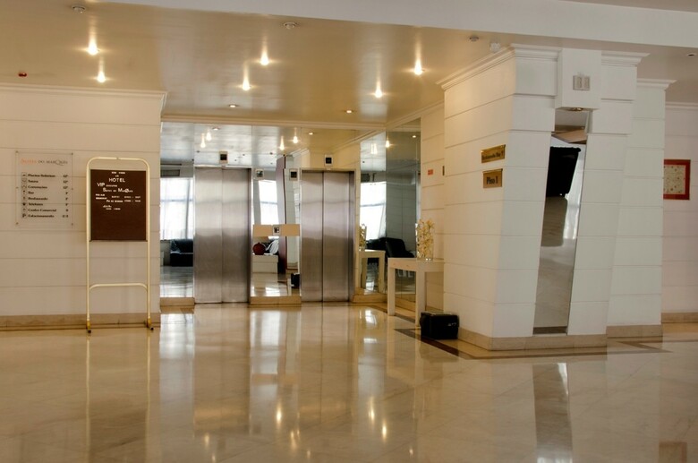 Hotel Vip Executive Suites Marqu�s