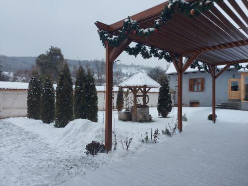 Bed & Breakfast Pensiunea Keisd