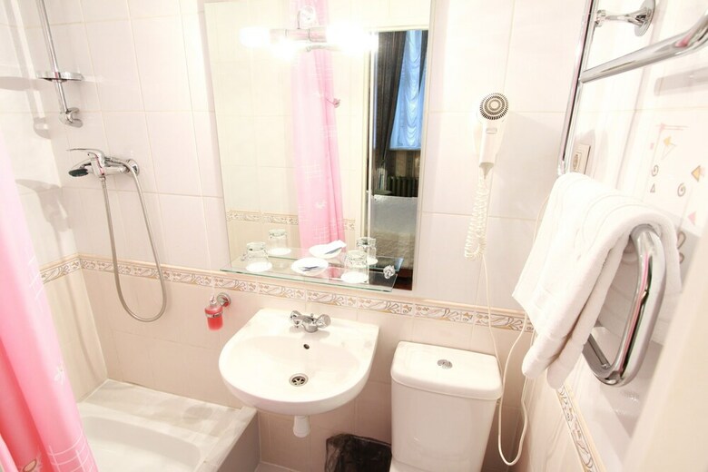 Hostal Zlatoust Hotel