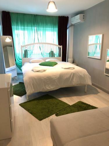 Green Apartment