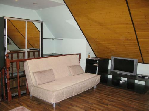 Hostal Omela Chalet
