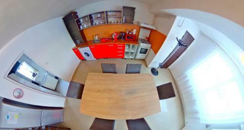 Csikos Apartment