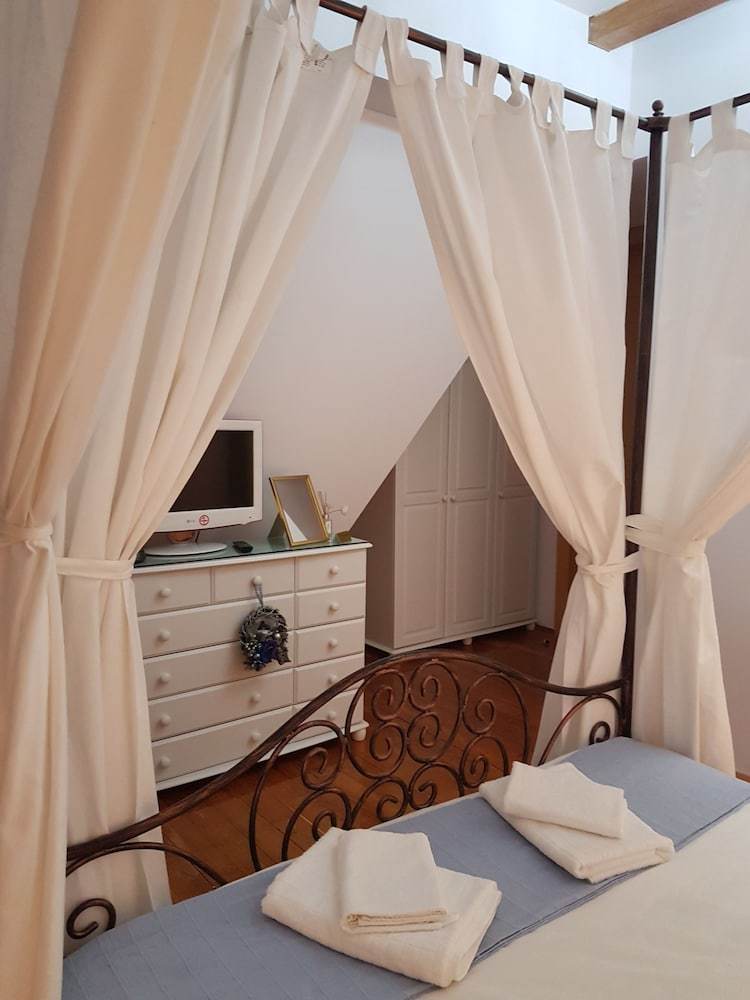 Hotel Bucharest Boutique Accommodation