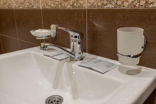 Hostal Grace Project Hotel