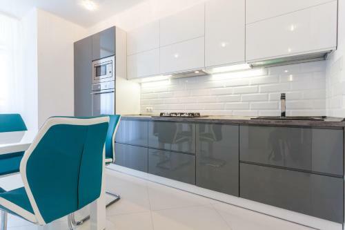 Apartment Gorkogo 96